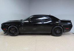 2018 Dodge Challenger - Image 9