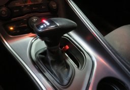 2018 Dodge Challenger - Image 32