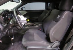 2018 Dodge Challenger - Image 18