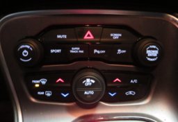 2018 Dodge Challenger - Image 30