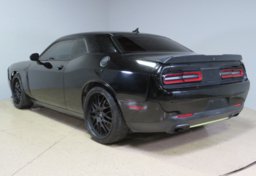 2018 Dodge Challenger - Image 5