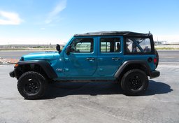 2020 Jeep Wrangler Unlimited - Image 8