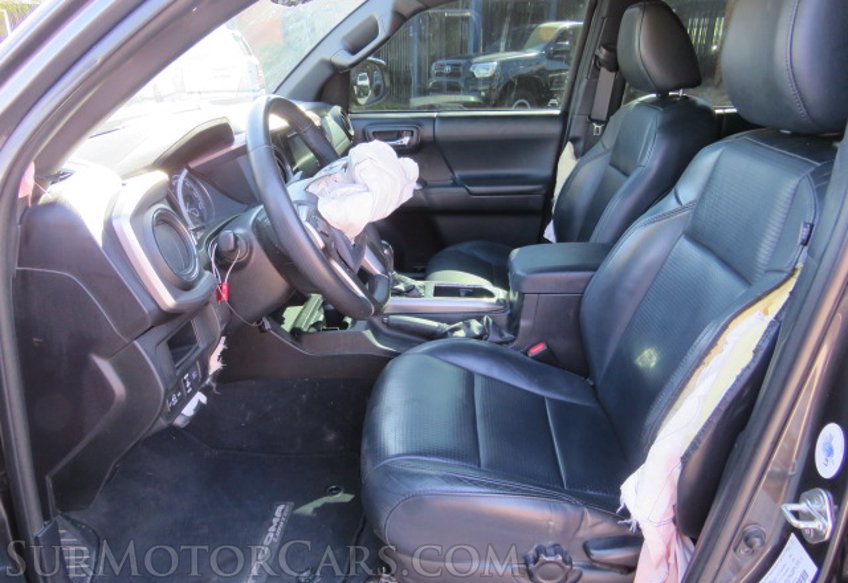 2018 Toyota Tacoma - Image 28