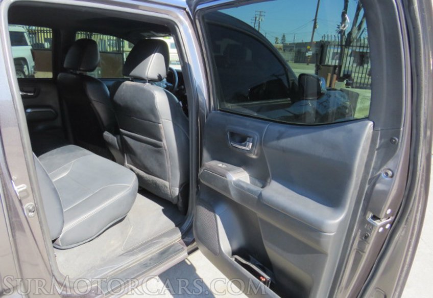 2018 Toyota Tacoma - Image 27