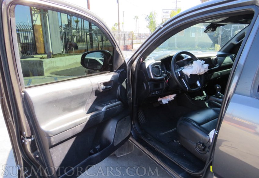 2018 Toyota Tacoma - Image 24