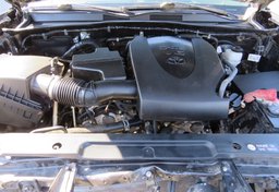 2018 Toyota Tacoma - Image 54