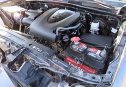 2018 Toyota Tacoma - Image 55