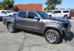 2018 Toyota Tacoma - Image 2