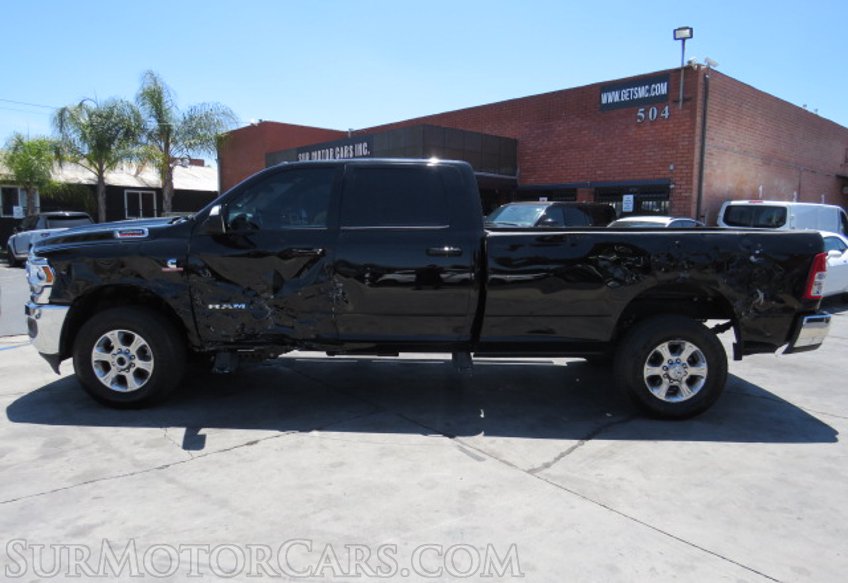 2022 Ram 3500 - Image 6