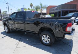 2022 Ram 3500 - Image 10