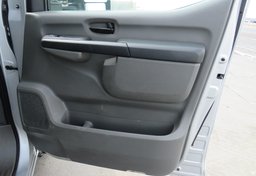 2018 Nissan NV Passenger - Image 58