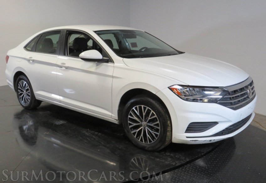 2021 Volkswagen Jetta - Image 4