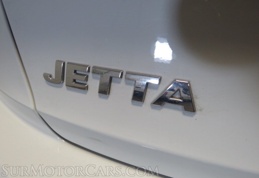 2021 Volkswagen Jetta - Image 18
