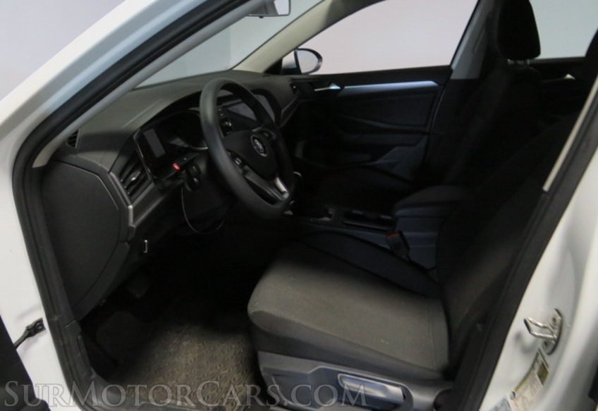 2021 Volkswagen Jetta - Image 25