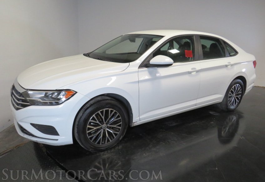 2021 Volkswagen Jetta - Image 3