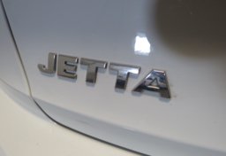 2021 Volkswagen Jetta - Image 18