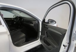 2021 Volkswagen Jetta - Image 20