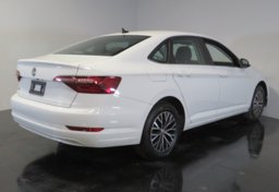 2021 Volkswagen Jetta - Image 10