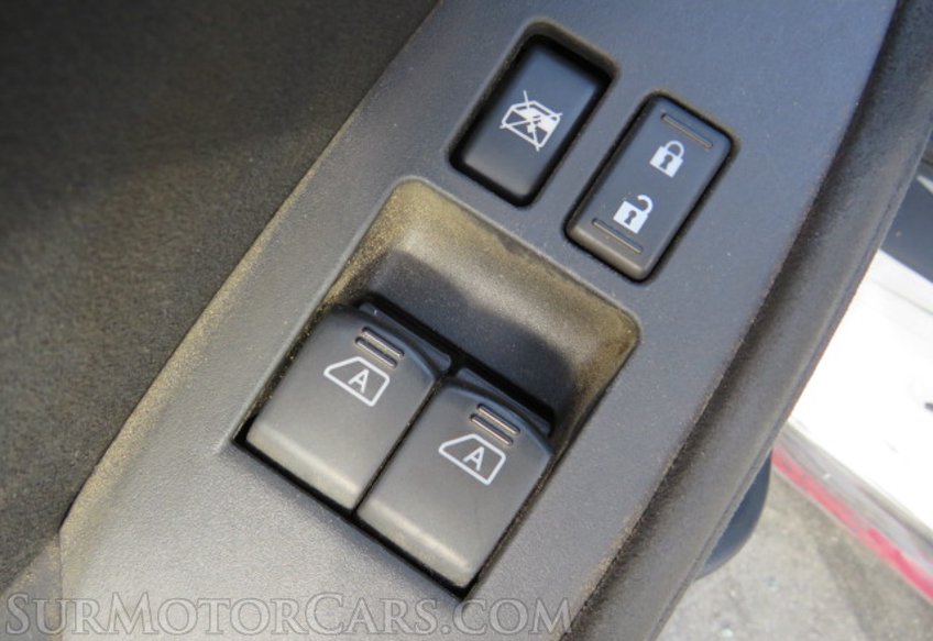 2015 Nissan 370Z - Image 32