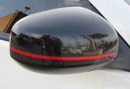 2015 Nissan 370Z - Image 16