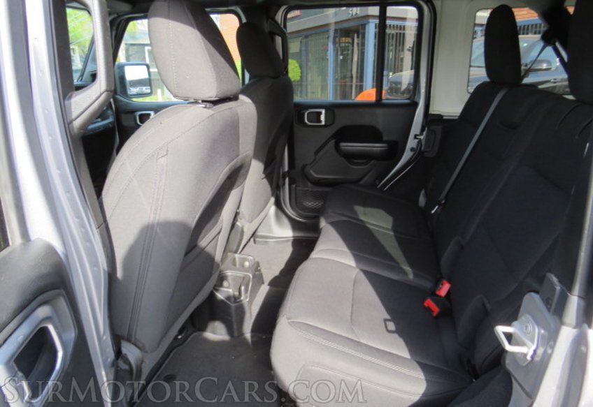 2020 Jeep Wrangler Unlimited - Image 29