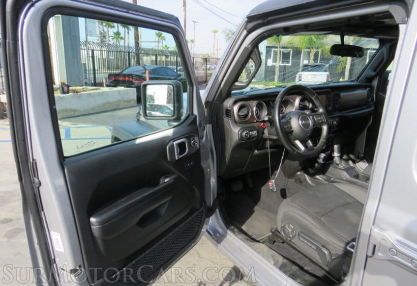 2020 Jeep Wrangler Unlimited - Image 18