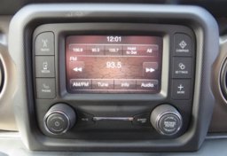 2020 Jeep Wrangler Unlimited - Image 33