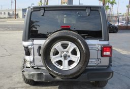 2020 Jeep Wrangler Unlimited - Image 11