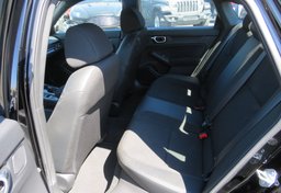 2022 Honda Civic Sedan - Image 30