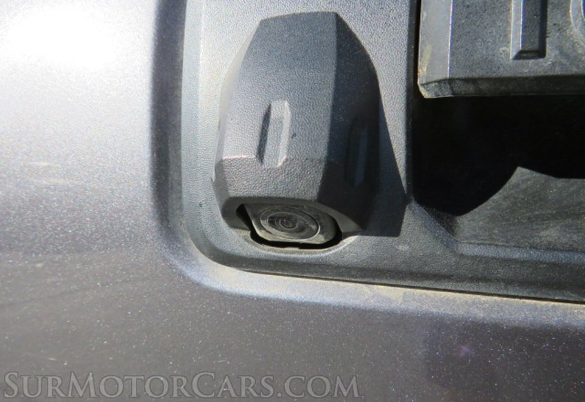 2021 Toyota Tacoma - Image 17