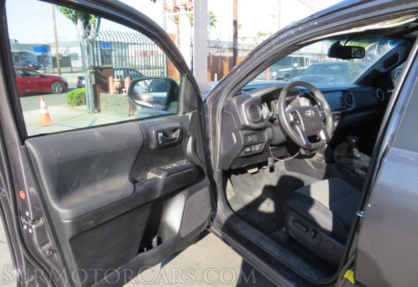 2021 Toyota Tacoma - Image 20