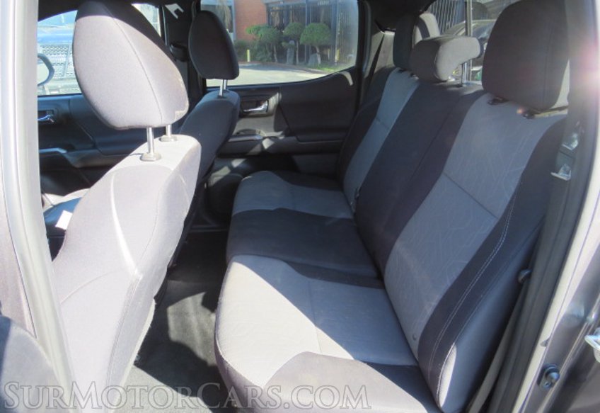 2021 Toyota Tacoma - Image 30