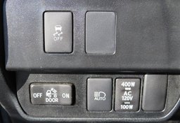 2021 Toyota Tacoma - Image 42