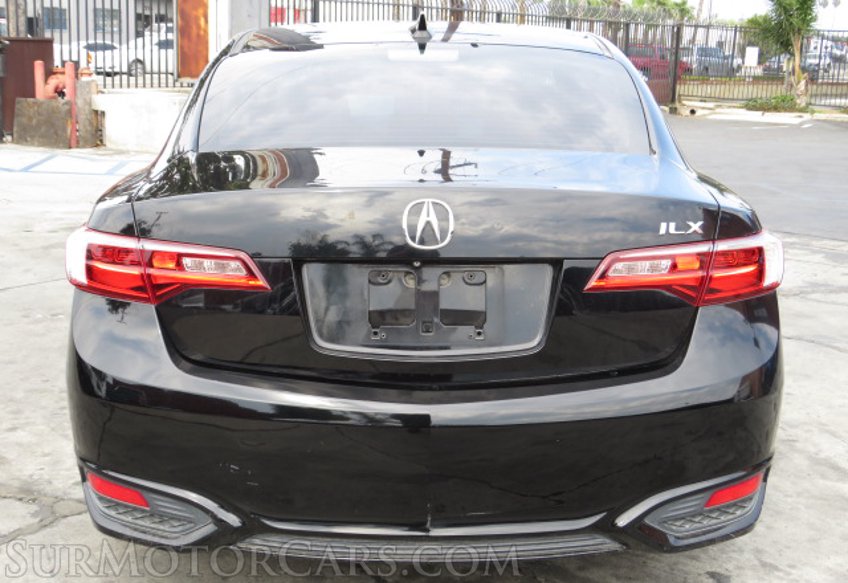 2016 Acura ILX - Image 10