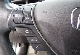 2016 Acura ILX - Image 32