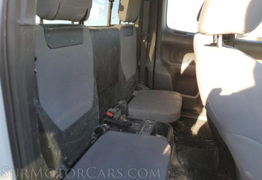 2021 Toyota Tacoma - Image 5