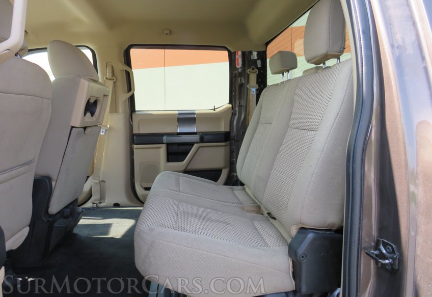 2017 Ford Super Duty F-250 SRW - Image 35