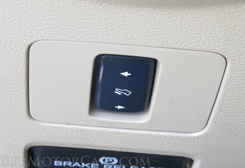 2017 Ford Super Duty F-250 SRW - Image 52