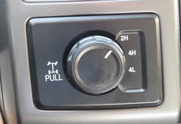 2017 Ford Super Duty F-250 SRW - Image 48