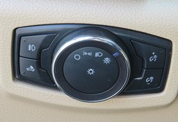 2017 Ford Super Duty F-250 SRW - Image 50