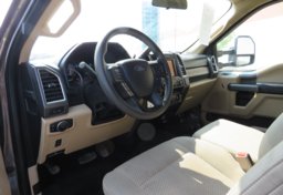 2017 Ford Super Duty F-250 SRW - Image 27