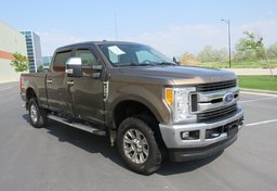 2017 Ford Super Duty F-250 SRW - Image 1