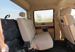 2017 Ford Super Duty F-250 SRW - Image 33