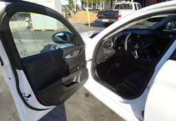 2019 Alfa Romeo Giulia - Image 19