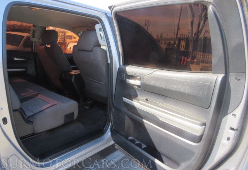 2015 Toyota Tundra Truck - Image 37