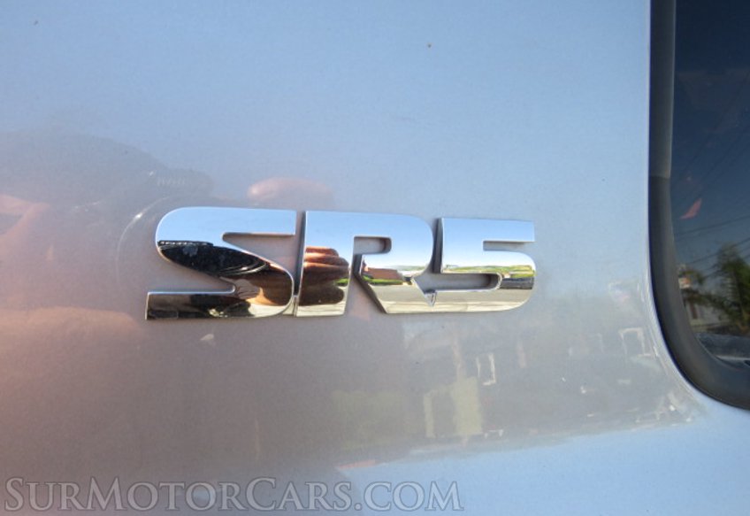 2015 Toyota Tundra Truck - Image 36