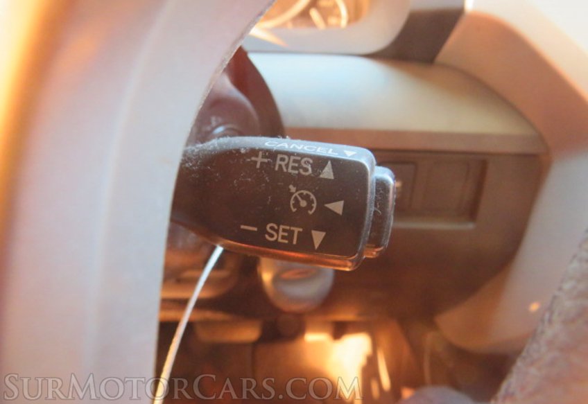 2015 Toyota Tundra Truck - Image 19