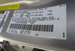 2015 Toyota Tundra Truck - Image 23