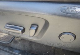 2015 Toyota Tundra Truck - Image 26