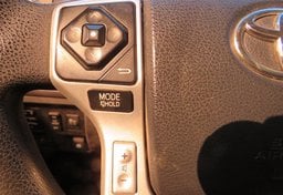 2015 Toyota Tundra Truck - Image 12